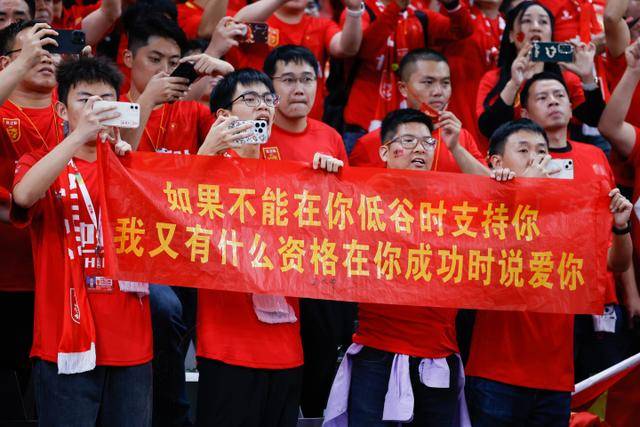 河南vs英博首发：马拉尼昂、周缘德、斯坦丘先发，阿奇姆彭战旧主